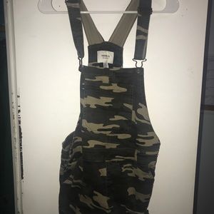 forever 21 short camo overalls